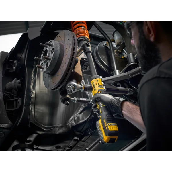 Aku ráčna s prodlouženou hl. DeWALT DCF513EN 1/2",18V