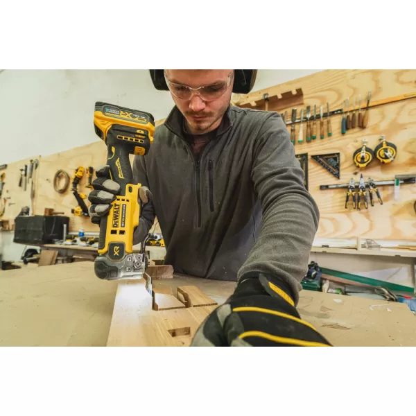 Aku oscilační multibruska Dewalt DCS359N solo