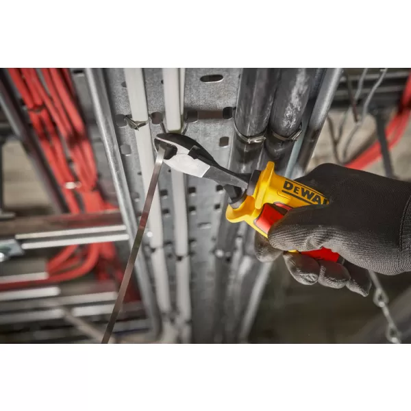 Kleště boční štípací DeWalt DWHT82801-0 1000V, laserem kalené, 160 mm