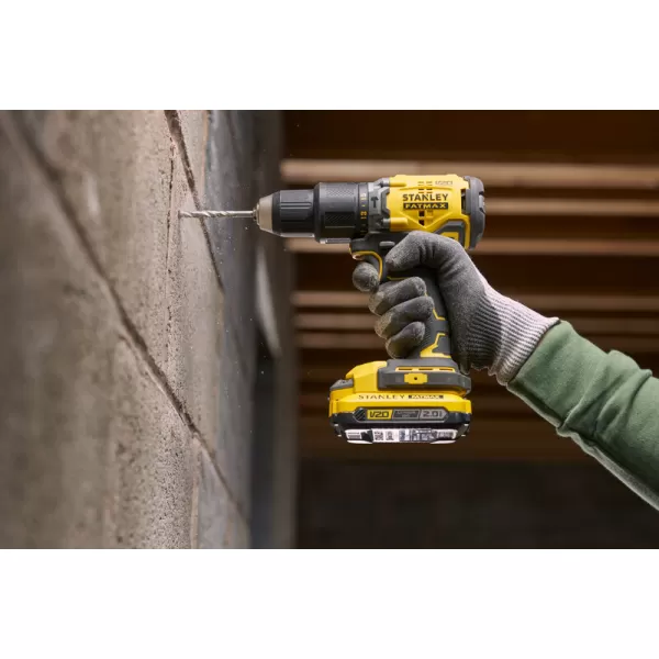 Aku bezuhlíková vrtačka s příklepem Stanley FATMAX® SFMCD715D1K, V20, 18 V